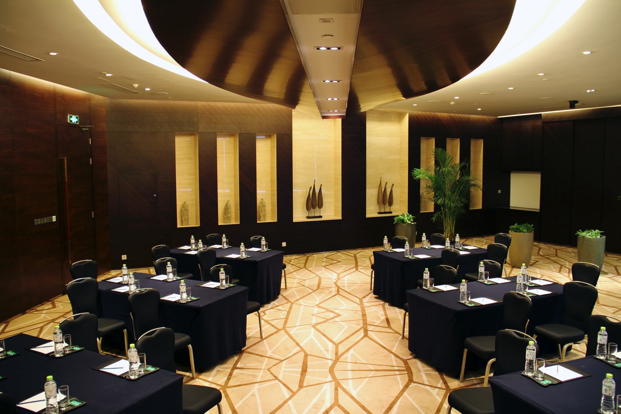 Wyndham Garden Yuhuan Downtown Hotel Taizhou  Exterior foto